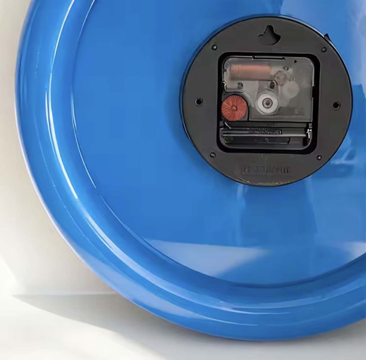 Round Grid Wall Clock
