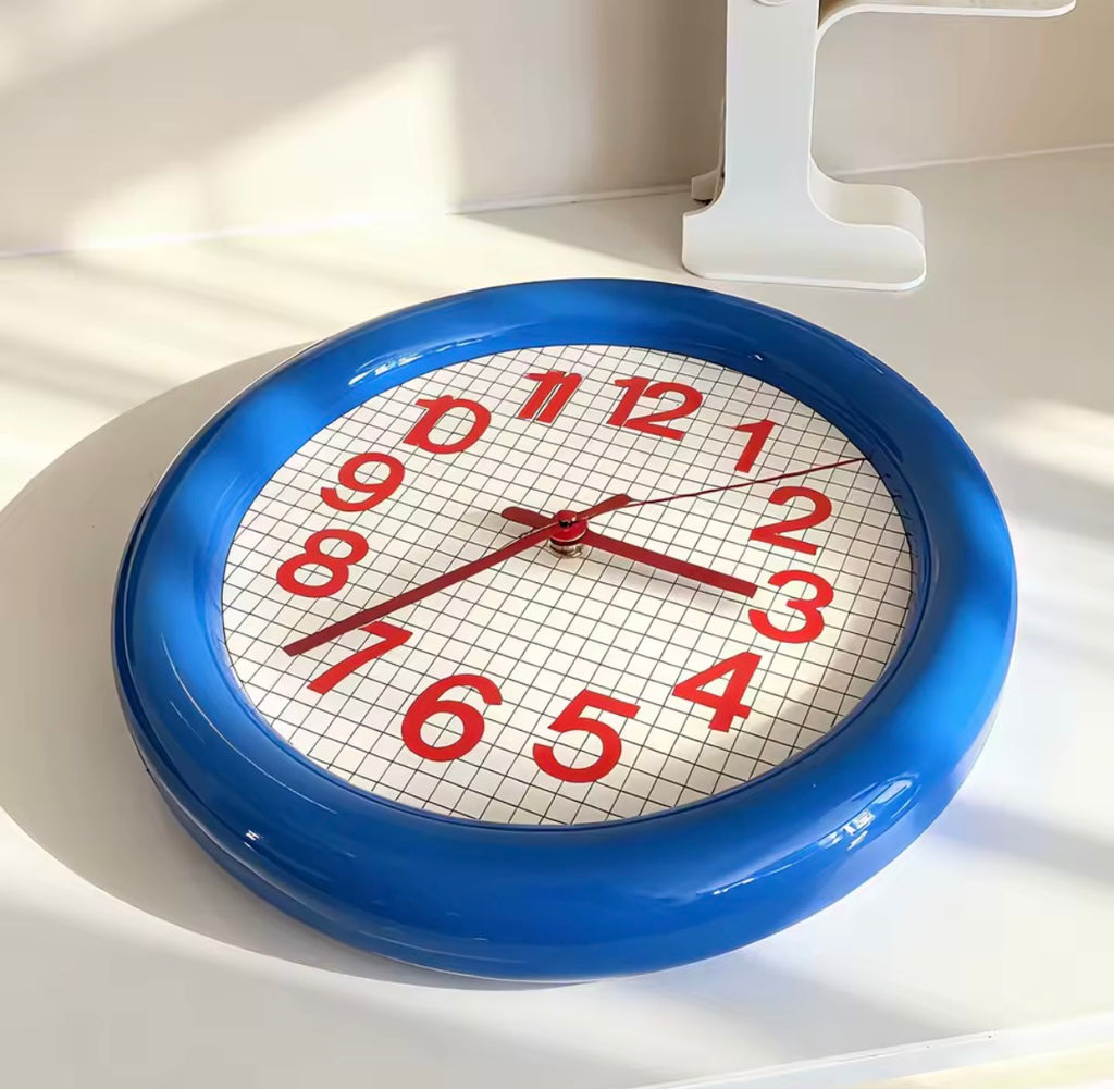 Round Grid Wall Clock
